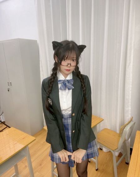 朋友的家长中韩双字