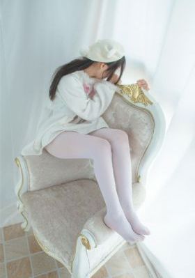 怪物的粗大撞进去了h视频